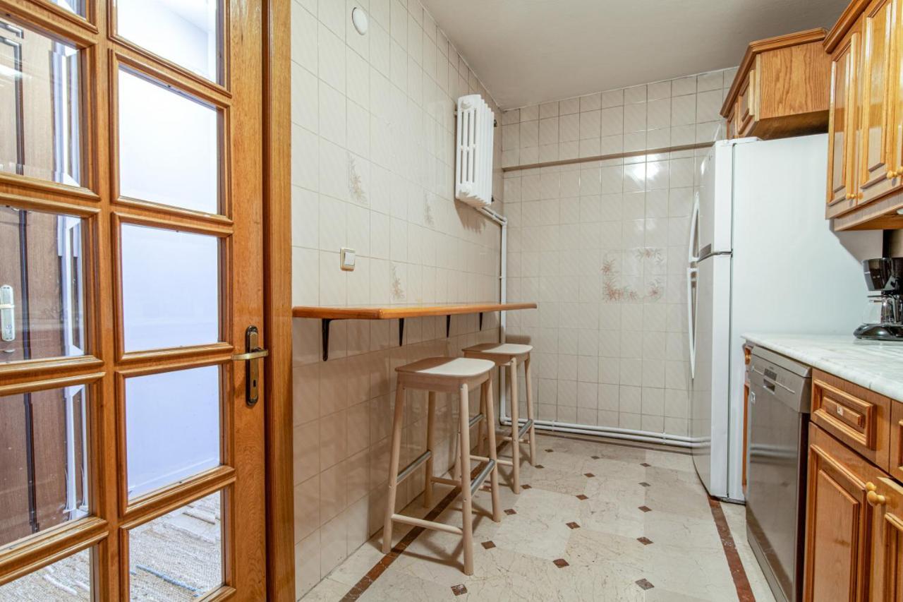 Gorgeous Flat With Lovely Balcony In Nisantasi Istanbul Exterior foto